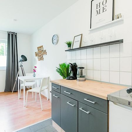 Helles Apartment In Top-Lage Mit Parkplatz ماغديبورغ المظهر الخارجي الصورة
